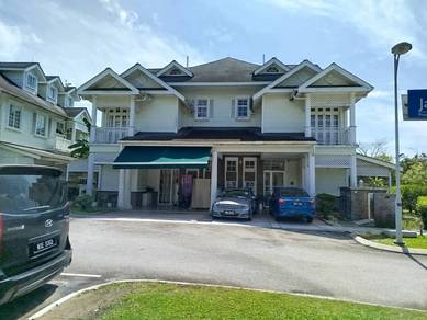 Putrajaya Presint 18 Semi D 2.5 Storey Renovated Near Lake Cheapest