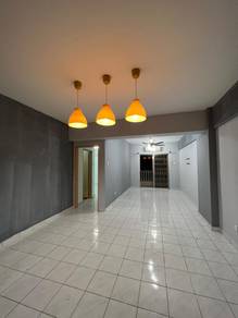 Sri Lavender Apartment Kajang 3r2b clean unfurnished
