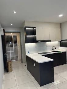 Fully Fur 3 1r2b2p unit@Traders Square Cheras Balakong, near to Aeon
