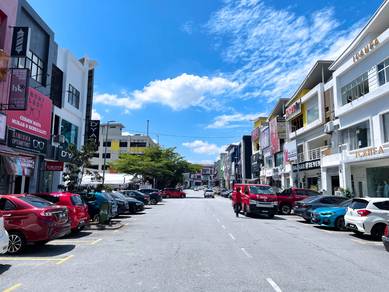 3 Storey Shoplot Office in Seksyen 7 Shah Alam