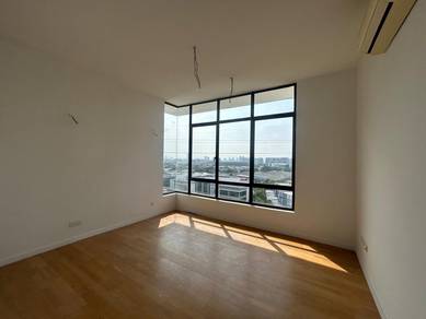 Glenmarie Temasya Kasih Condo BEST BUY 1302 sqft Brand New