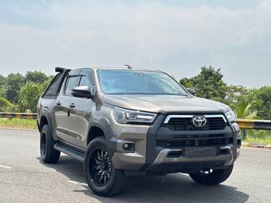 Toyota HILUX 2.8 ROGUE (A) 11k KM mileage