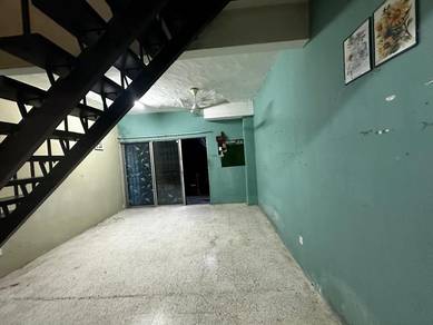 [Freehold] Double Storey Terrace Taman Sri Gombak for Sale