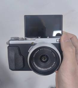 Fujifilm X70 16.3MP