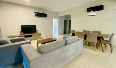 M TREE HILL for sale  -- bu 1510sf , Good condition !!
