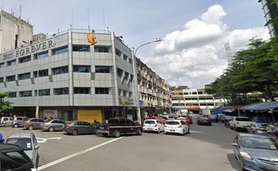 Cheras Taman Maluri 4 Storey Intermediate Shop For Sale