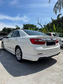 Toyota CAMRY 2.5 V (A)