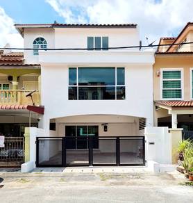 Free Hold Botani Double Storey Pengkalan Ipoh Gunung Rapat House