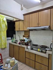 Ground floor SD 2 apartment bandar sri damansara freehold below market