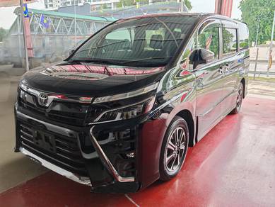 Toyota VOXY 2.0 ZS KIRAMEKI III (A)