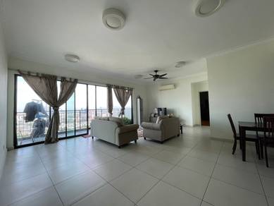 Zefer Hill Residence, Puchong Jaya, spacious balcony