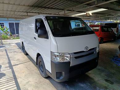 Toyota HIACE PANEL 2.5 (M) ORI LOW MILEAGE
