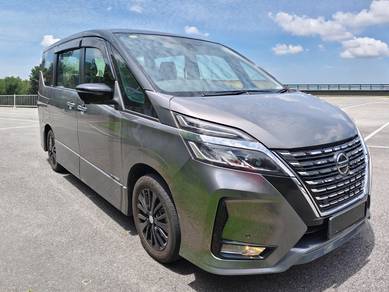 Nissan SERENA PREMIUM HIGHWAY STAR 2.0L (A)