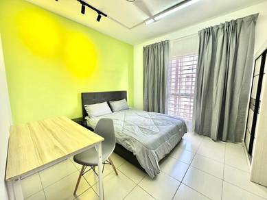 New Refurbished MIDDLE room (M2) Setia Taipan,Setia Alam