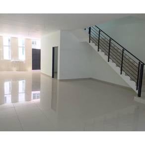 Bangi Avenue 3 Storey 7room 7bath Seri Putra Basic unit