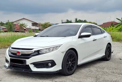Honda CIVIC 1.8 i-VTEC (A)  loan kedai