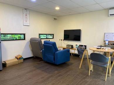 20ft x 20ft x 9ft(H) Office/Showroom For SALE!!!