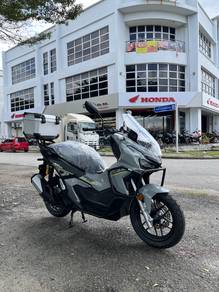 Adv 160 + 45l top box + crash bar boleh full loan