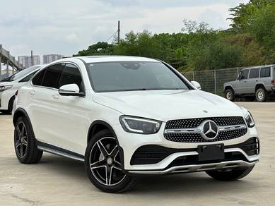 Mercedes Benz GLC300 2.0 4MATIC COUPE (A)
