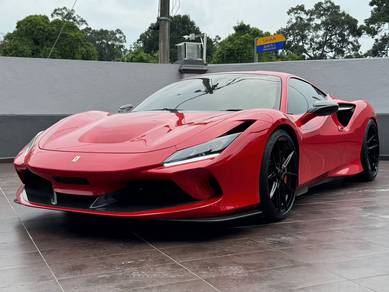 Ferrari F8 TRIBUTO  3.9 (A)