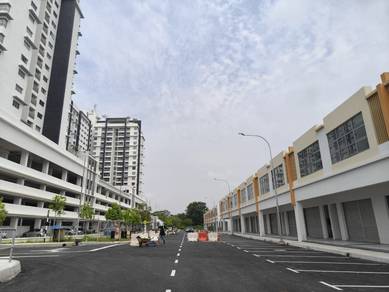 Taman Sutera Kajang Corner Lot Double Storey Shop For Rent