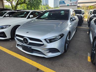 Mercedes Benz A180 1.3 TURBO AMG LINE 18"