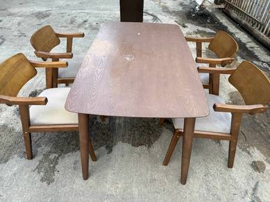 [Set] Solid Dining Table Meja Makan + 4 Velvet Cha