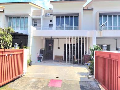 WELL MAINTAIN 1 Storey Terrace Bandar Saujana Putra Jenjarom FOR SALE