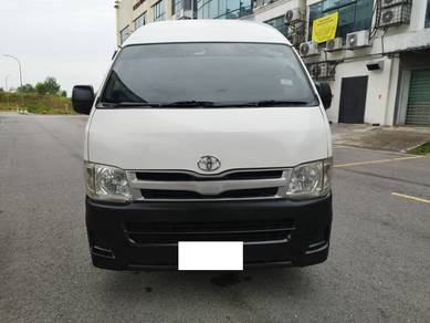 Toyota Hiace 2.7 Window Van (M) Petrol Engine