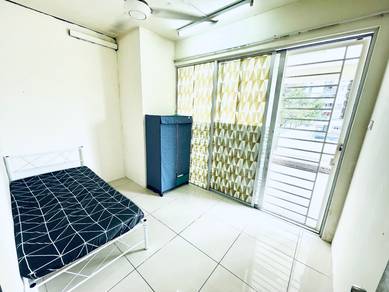 [Lelaki Saja] Medium Room with Balcony@ PV20 Condo Setapak Wangsa Maju