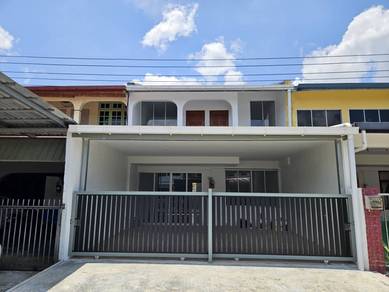 Jalan Semaba Double Storey Terrace Intermediate House FOR SALE