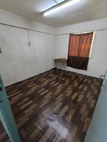 Flat bukit gedung