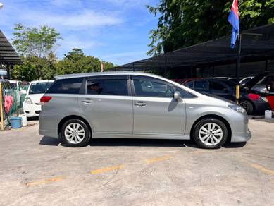 Toyota WISH 1.8 FULLSPEC (AUTO)-RENDAHMUKA