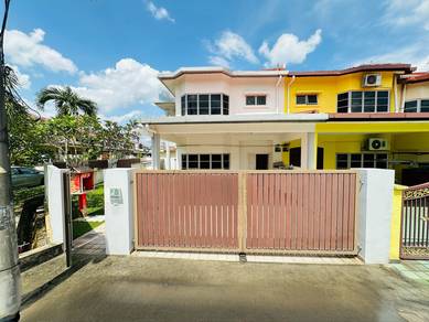 ( Corner Lot ) 2 storey House, Taman Sri Hijau, New Green Park, Rawang