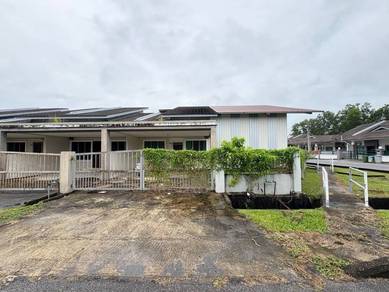 Single Storey Terrace Corner House for Sale at Desa Bahagia Miri