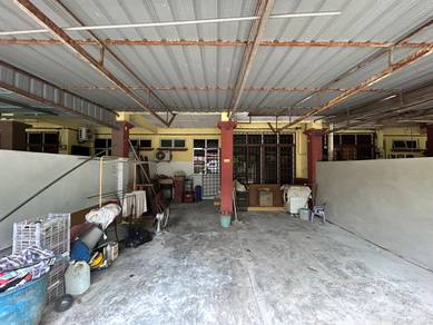 Rumah Teres Kedai Mulong