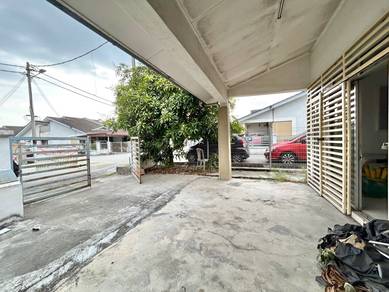Single Storey Terrace, Bandar Putera 2 (END LOT)🔥