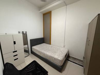 R&F Princess Cove | Single Room | CIQ | 1 Month Deposit | NO Aircond