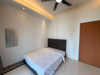 CIQ Room For Rent | R&F Princess Cove Medium Room Balcony Room