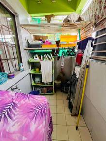 HUGE SIZE, BIG BALCONY Level 1 Anjung Villa Condo, Bandar Baru Sentul