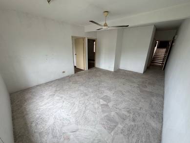 ( Tingkat 1 ) Rajawali, Blok Merak Apartment, Bandar Country Homes
