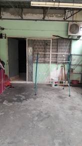Rumah Taman Sri Muda untuk dijual