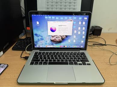 Macbook core i7 13inch