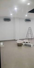 IPOH Aircond 1hp 550