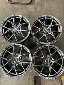 Rim 17 Inch Bbs hyper black