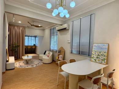 Townhouse Corner Upper unit ,Full Reno ,Actual Pic,Taman Bukit teratai
