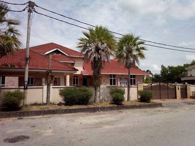 Bungalow Bertam Golf Resort for sale