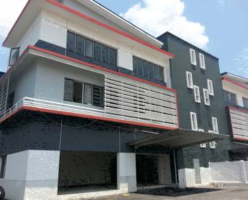Rawang semi d factory , beside PLUS highway , ready to use