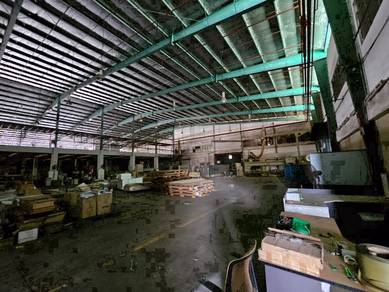 Rawang town factory , nearby Selayang , freehold with fully extend