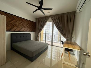 Queen Bedroom Balcony at Platinum Splendor Residence, Kuala Lumpur